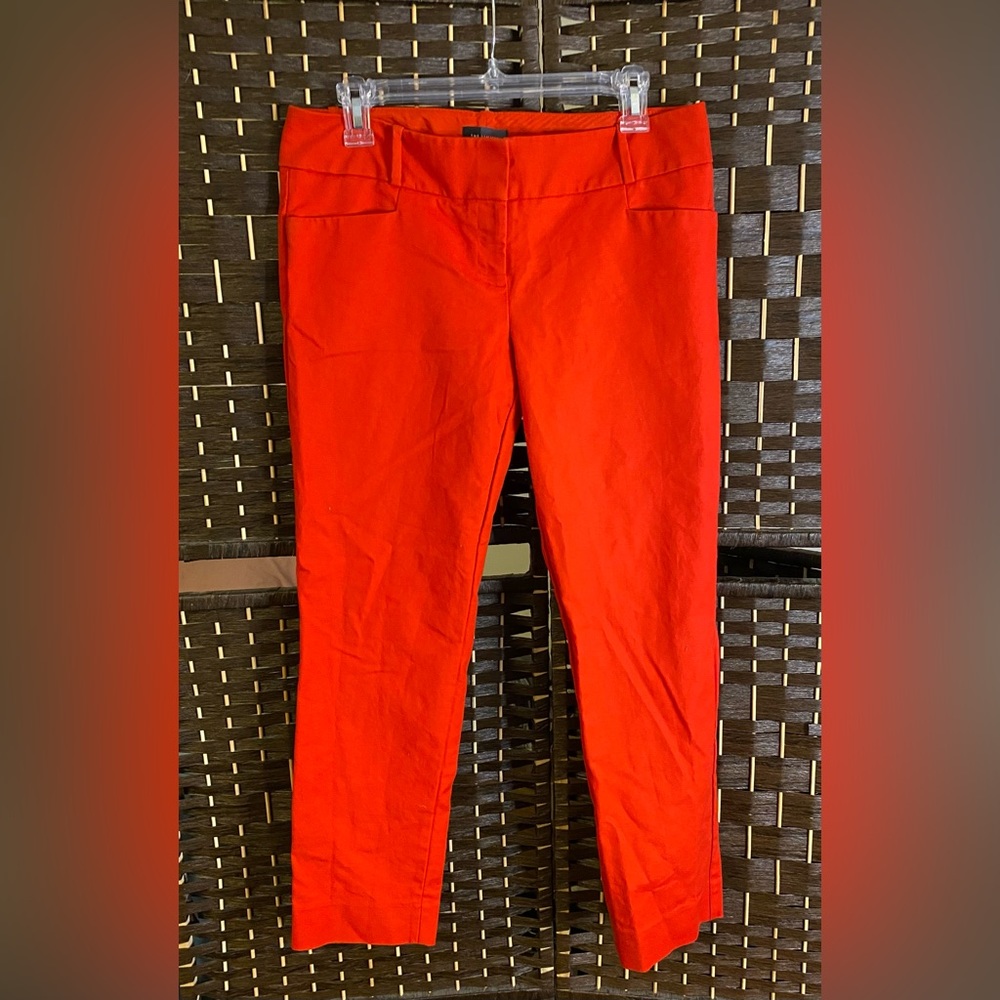 The Limited red capris